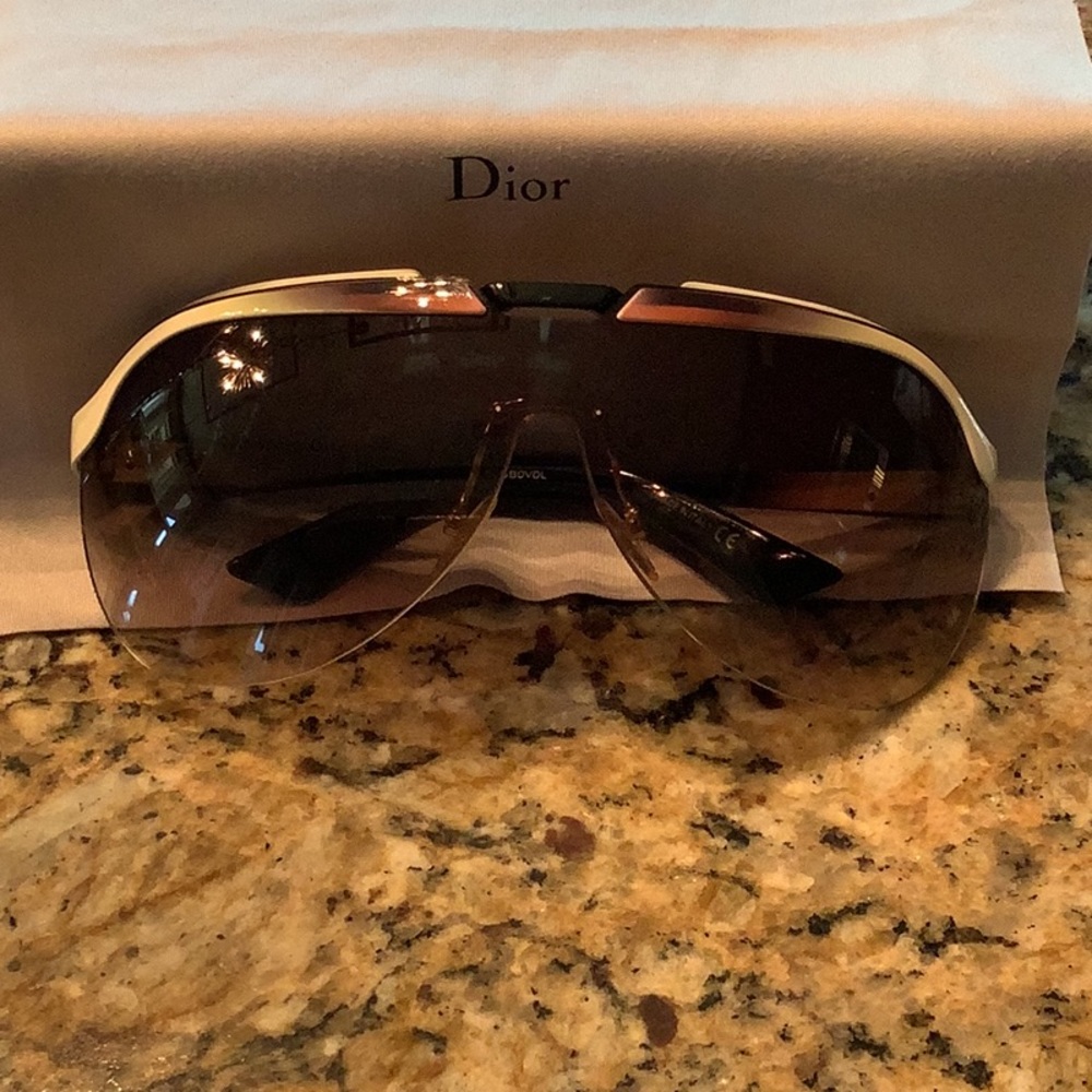 DIOR Solar Christian Dior Signature Aviator Sunglasses